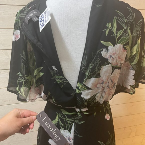 NWT Floral Wrap Luxology Dress - Picture 8 of 9